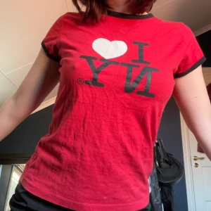 I love newyork topp - Snygg iloveny topp i XS/S, knappt använd.