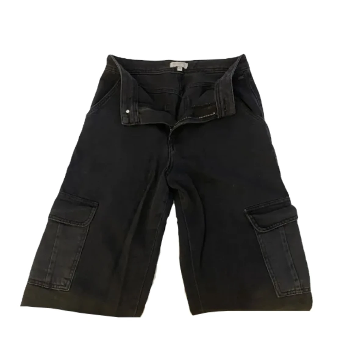 Svarta cargo jeans - 90