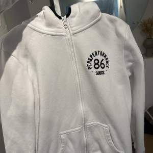 Peakperformance hoodie i stl s, fint skick😊 250kr plus frakt