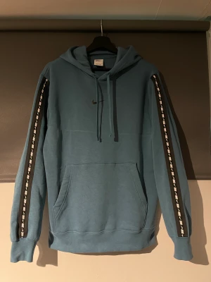 Nike hoddie  - Nike hoddie  Storlek small  Oanvänd 