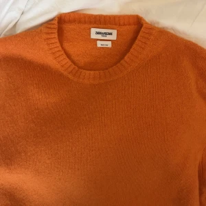 Tröja - Absolut snyggaste tröjan från zadig & voltaire i storlek S. I 65% alpacka, merinoull och polyamid