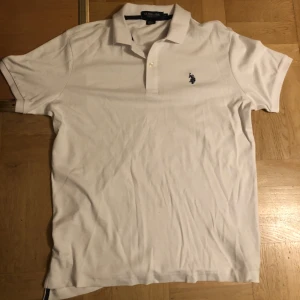 Vit pike  - En najs pike vit storlek medium