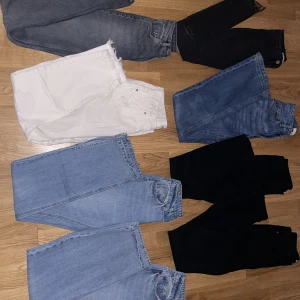 Byxor  - Fint skick allihopa, olika märken vissa är inte ens använda. Zara, hm, lee Gina med mera. Finns i storlek s Xs och m