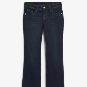 Flare low waist 🙏 - Super snygga jeans 💗 helt nya med lapparna kvar😍 Helt slutsålda online