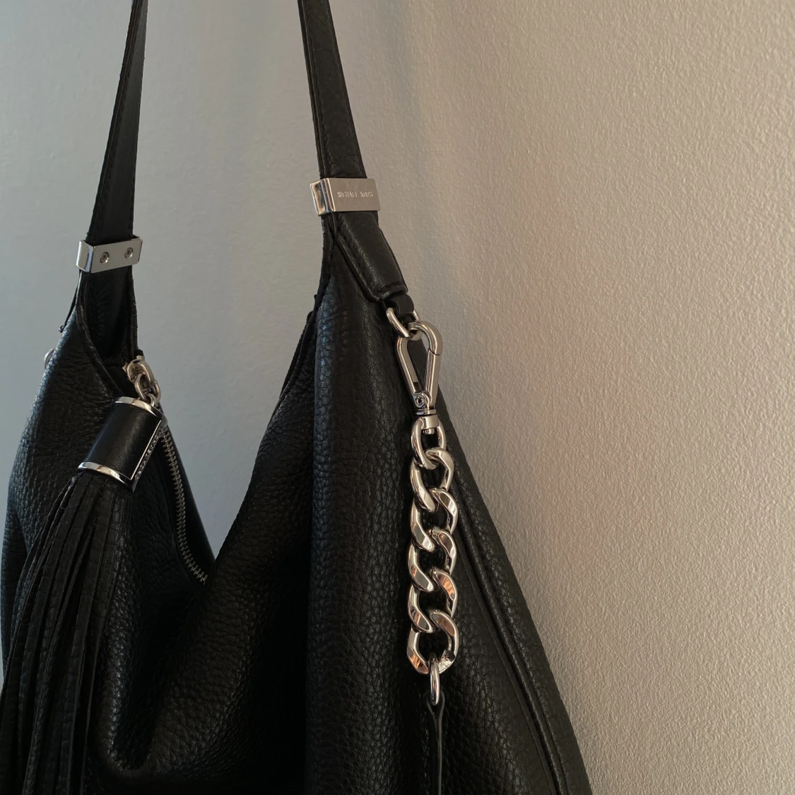 MICHAEL KORS HANDVÄSKA - 90