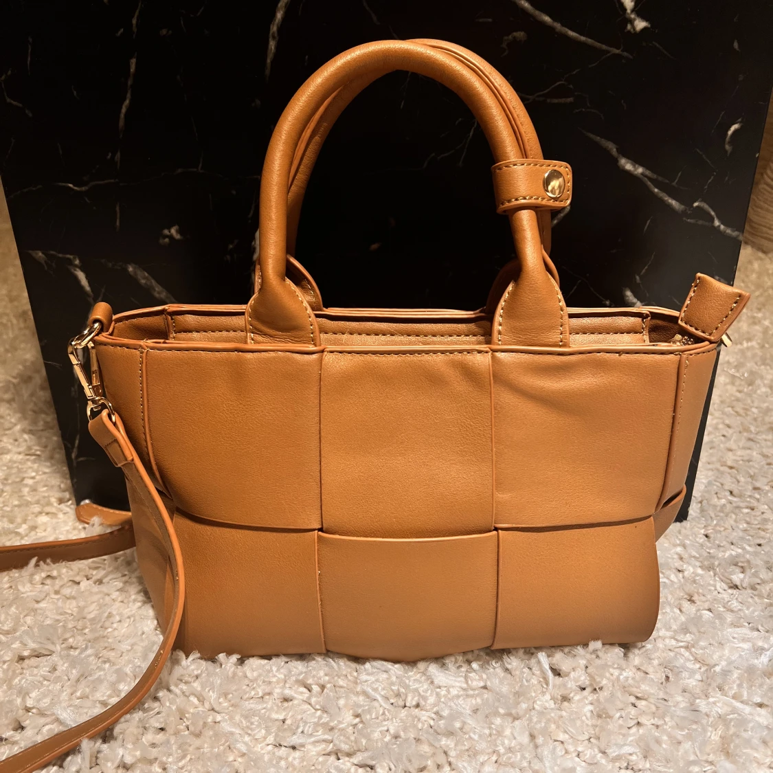 Crossbody / Axelrem väska 