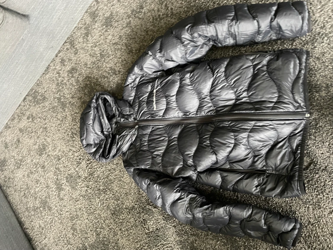 Peakperformance storlek S 9/10 i skick 