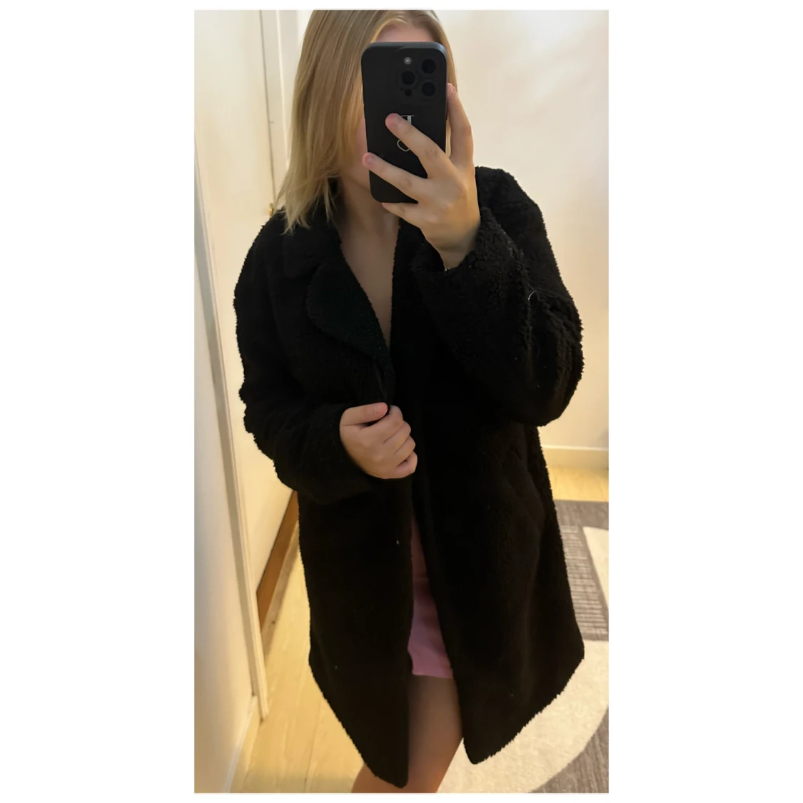 Svart "teddy" kappa - 90