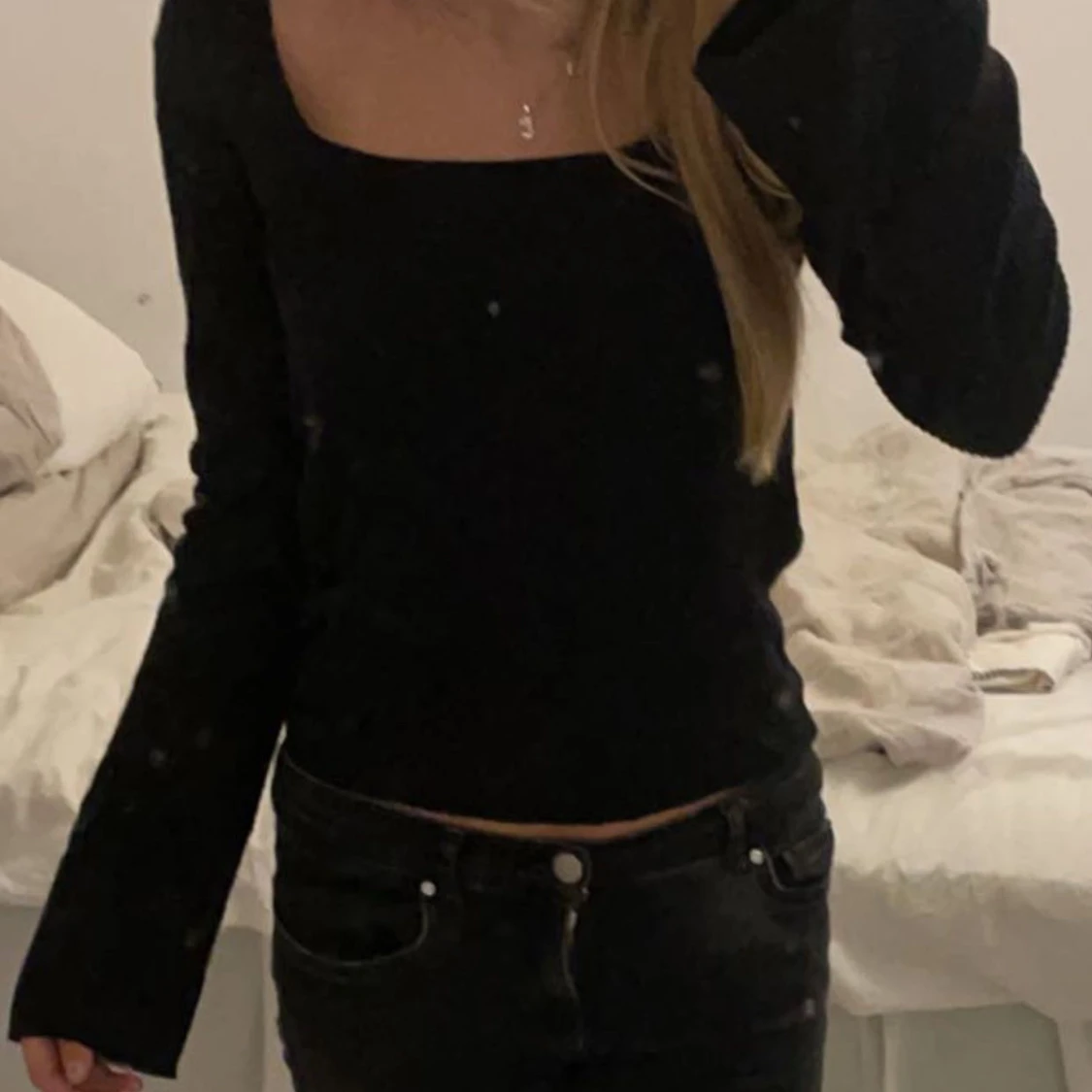 Svart tröja  - 90