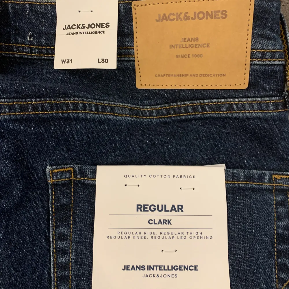 Jack&jones jeans W31 L30 regular clark . Jeans & Byxor.