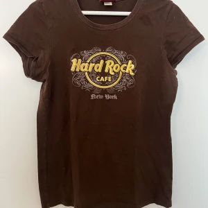Hard rock Café T-shirt  - 99kr+frakt. Knappt använd💞