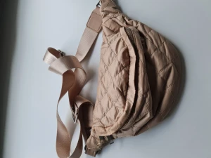 Noella  - Used about three times ... Still in great shape like new.