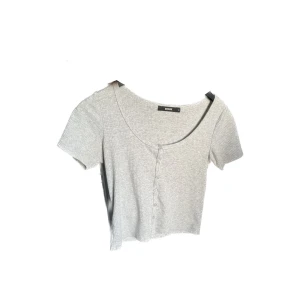 gråa crop topp - gråa crop topp