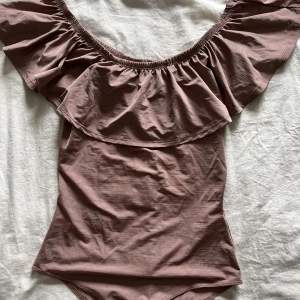 Body  - Fin body som är använd men i fint skick! 