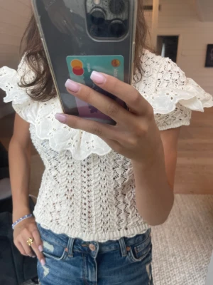 Topp - Jättefin topp ifrån zara som endast är använd en gång!❤️tveka inte på att hör av er!