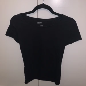 Tshort - Svart tshirt