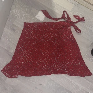 Söt kjol - Köpt utomlands Helt oanvänd