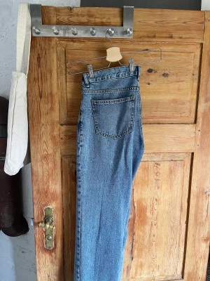 Perfect jeans från Gina - Helt nya. Använda 1 gng