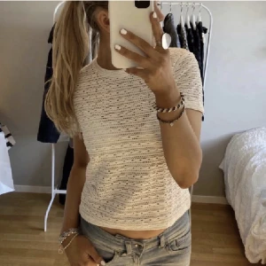 Tröja!❣️ - Säljer denna fina tröja från zara❣️ säljer då den inte kommer till användning 