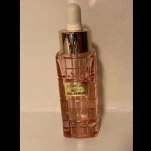 L’oréal Paris - Age Perfect Golden Age Oil-Serum  - Öppnad för ca 1 månad sedan, hållbarhet på 12 månader. Återstående mängd syns på bild 2.  OBS! Glöm ej kolla alla mina annonser eftersom paketpris ordnas vid köp av fler produkter!