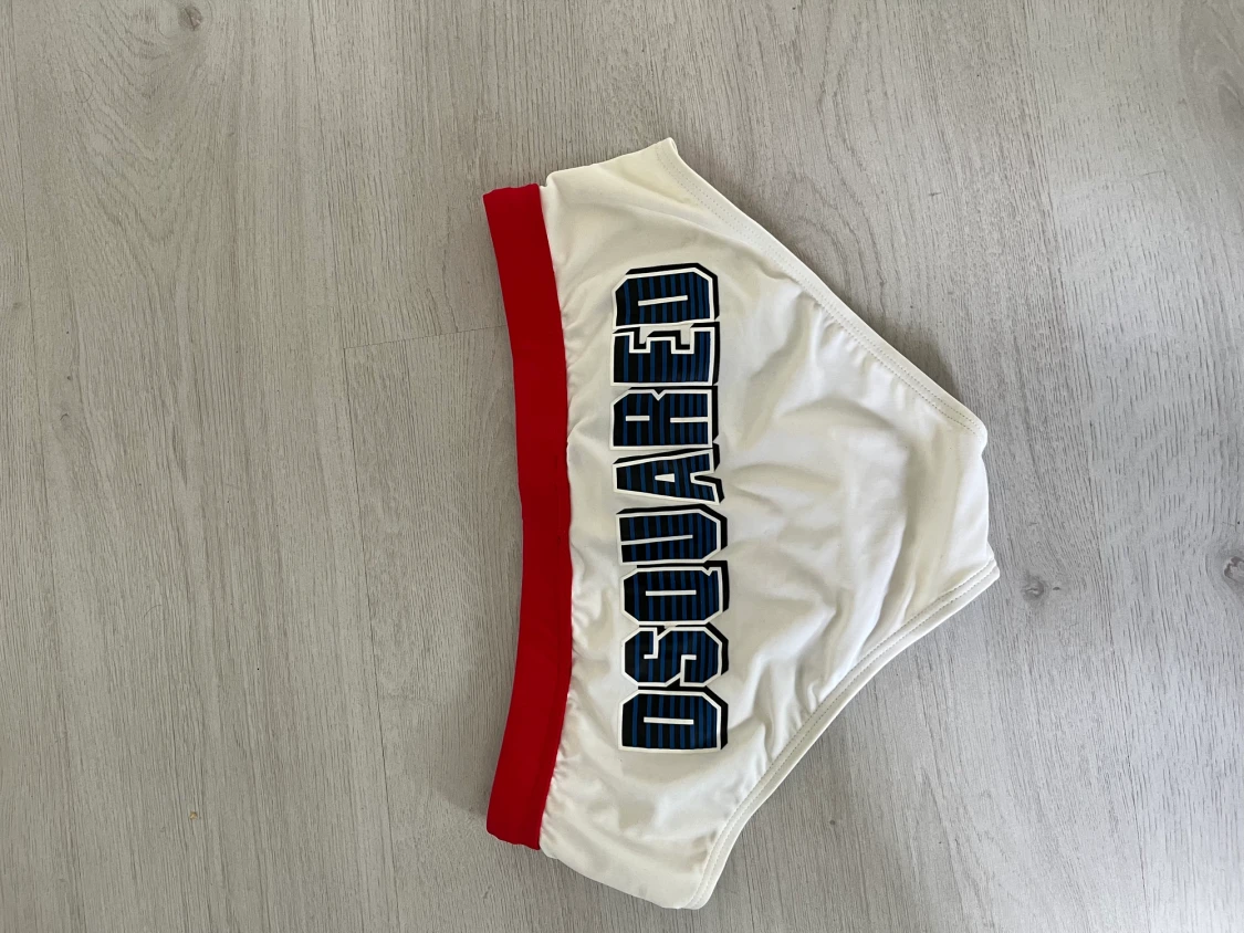 Dsquared 2 badshorts  - 90