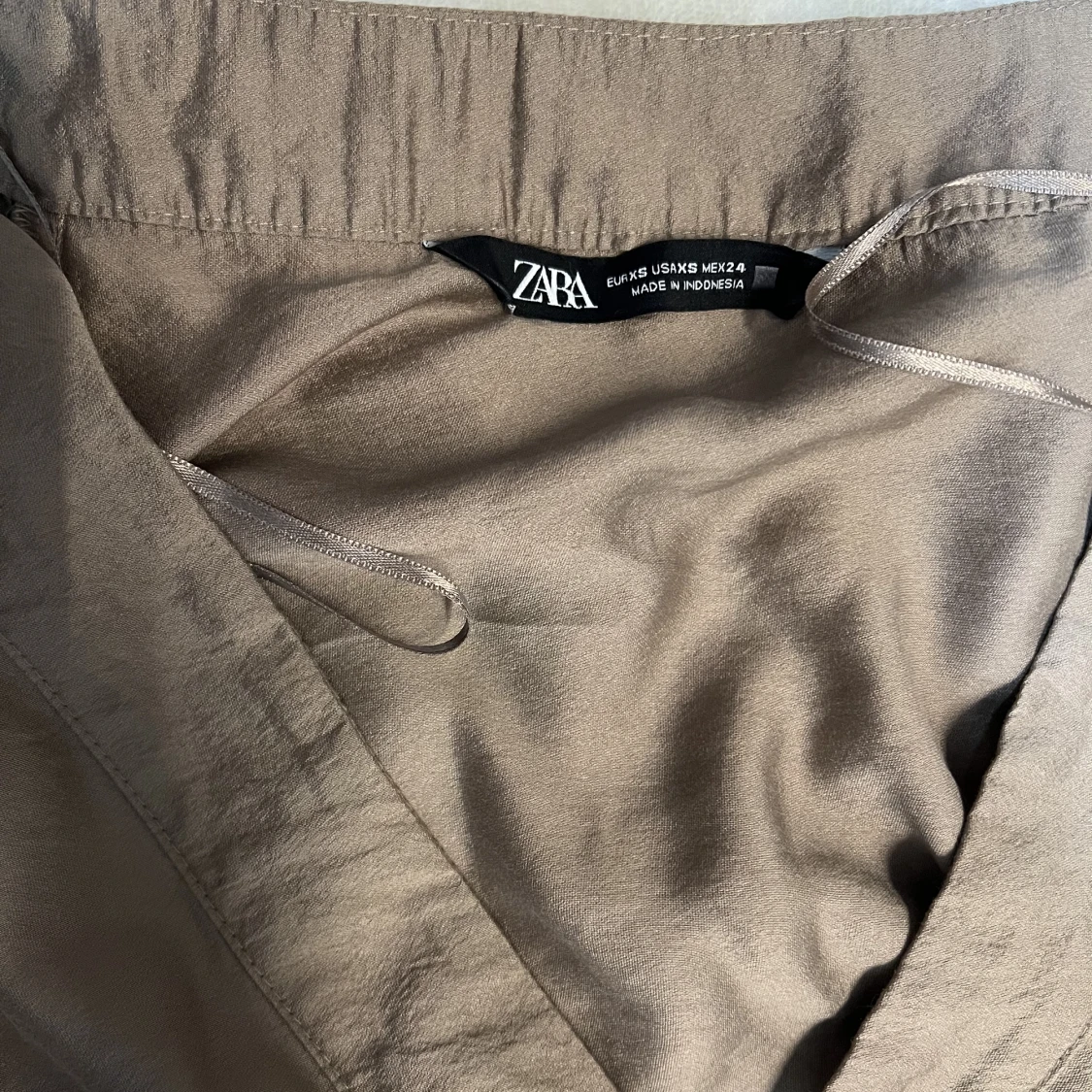 Zara långklänning  - 90