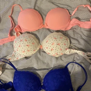 Jättefina bh:ar  - Push up bh:ar från new yorker som endast är testade. Köp alla för 150 eller en för 70kr. ‼️BLÅ SÅLD‼️