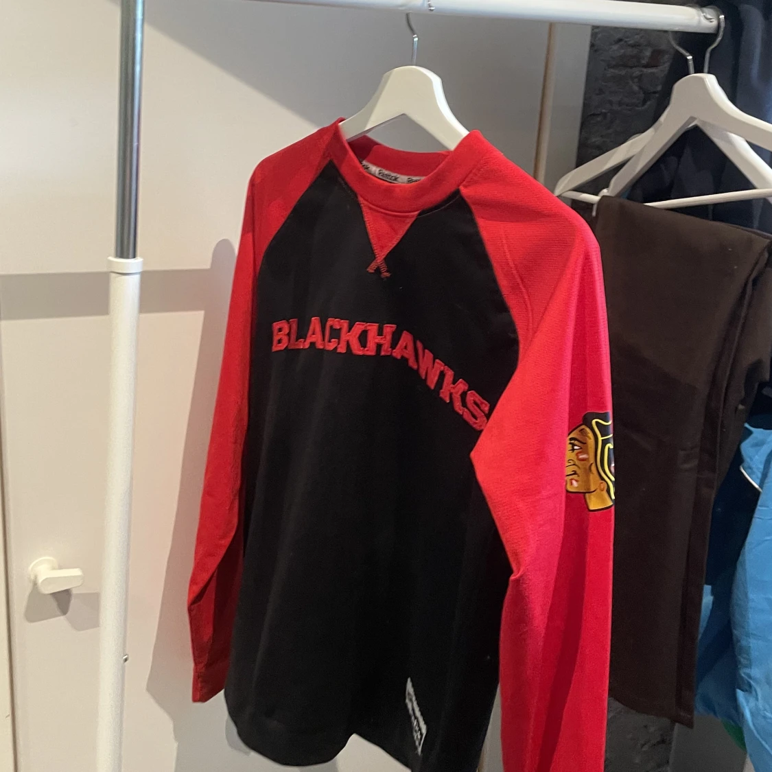 Retro Chicago blackhawks sweatshirt