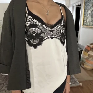 Super fint linne från hm - Super fint linne från hm! Använt en gång🫧💞