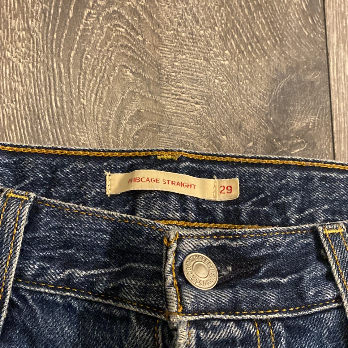 Levi’s jeans - 90
