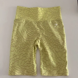 Gymshark shorts  - Träningsshorts från gymshark i fint skick✨Säljer då dem inte passar mig 😭