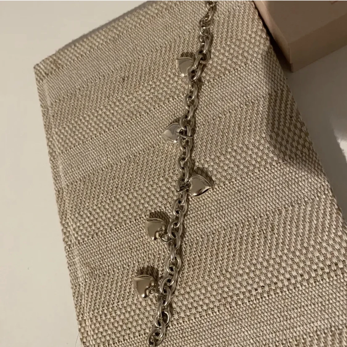 Silver armband med berlocker - 91