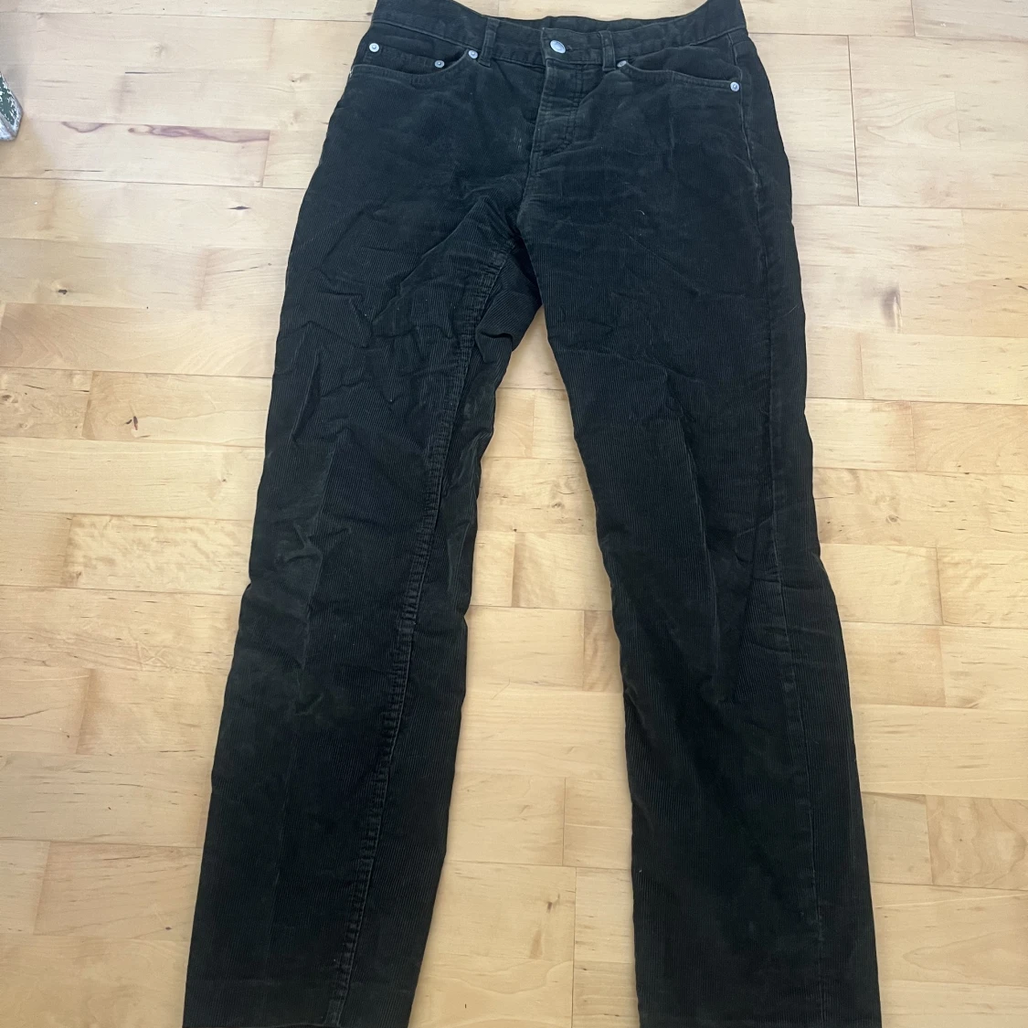 Arket manchesterbyxor  - 90