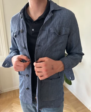 Massimo Dutti Overshirt linne - Storlek M, nyskick.