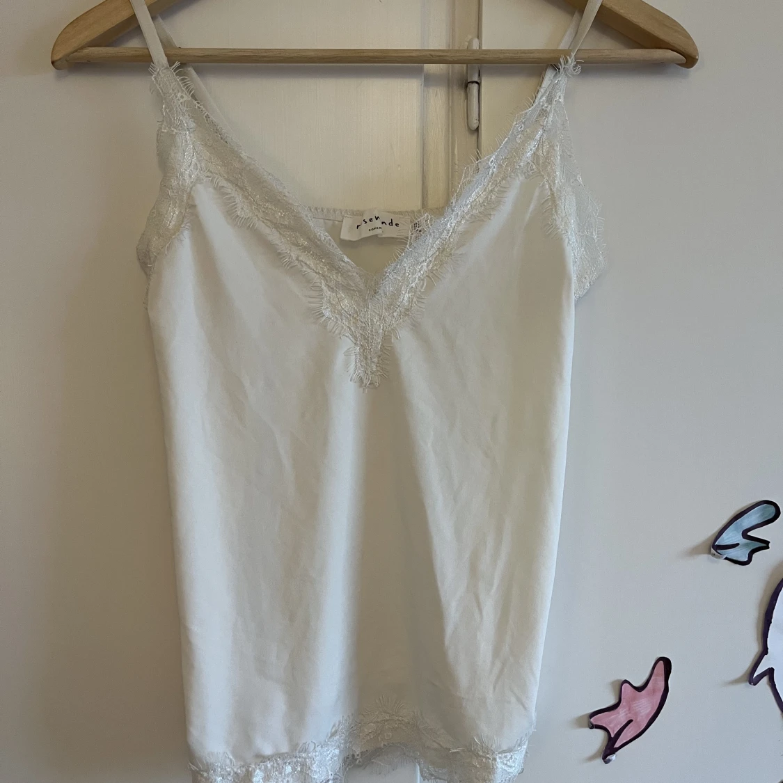 Rosemunde spetslinne