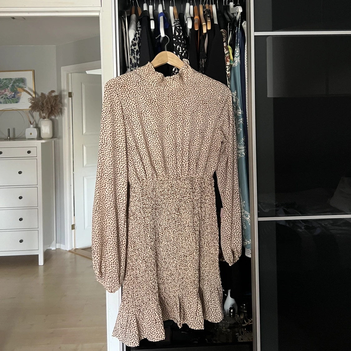 Beige klänning - 90