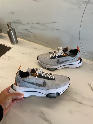 Nike Asics  - Skor i bra skick 41/42