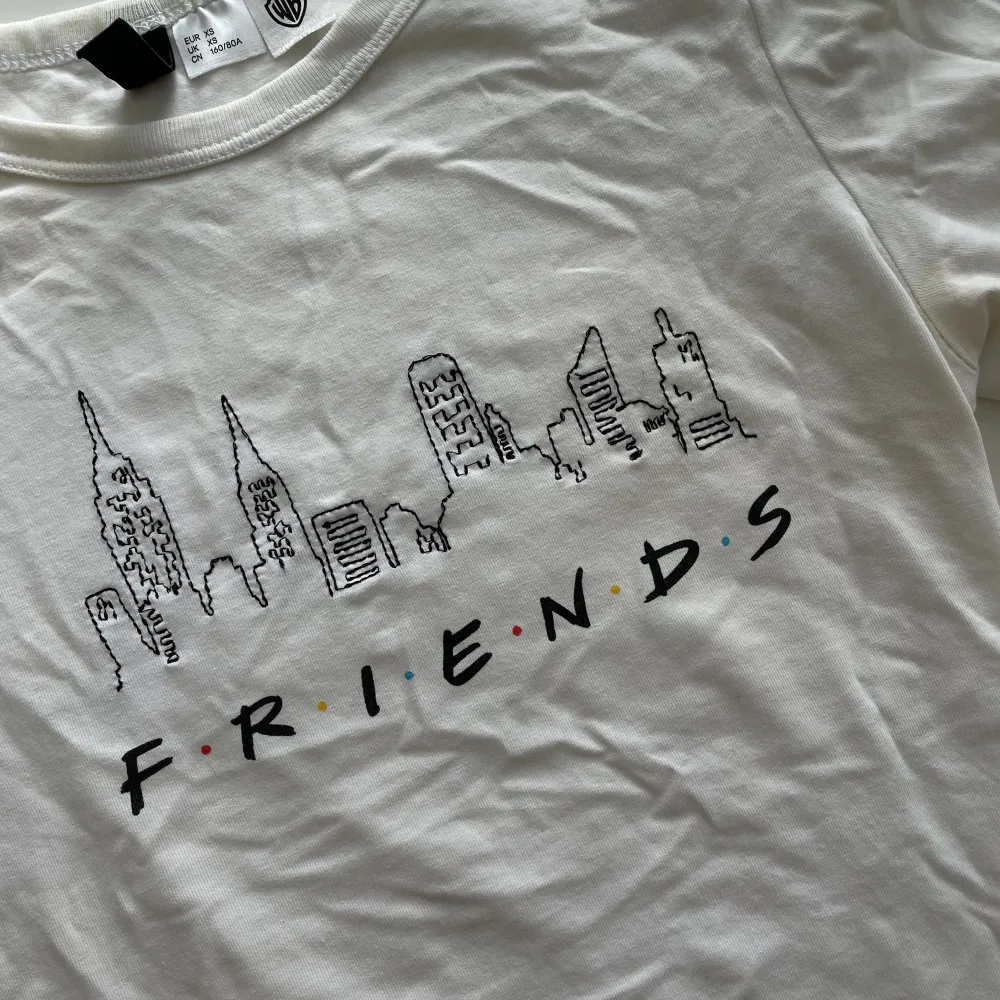 Supercoola friends t-shirt!!🤩😍🔥🔥. T-shirts.