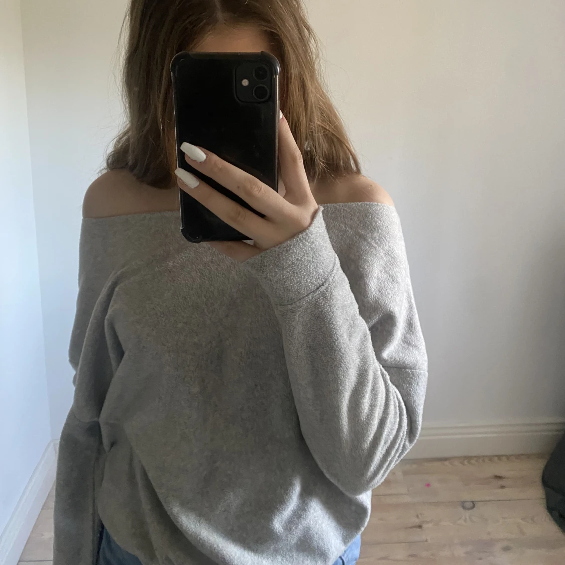 Grå offshoulder - 90