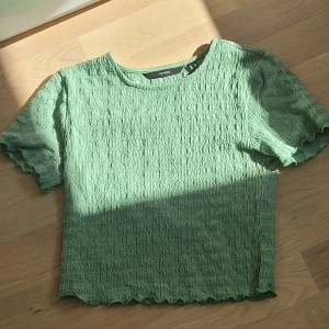 Grön topp - Jättefin topp som är helt oanvänd💓