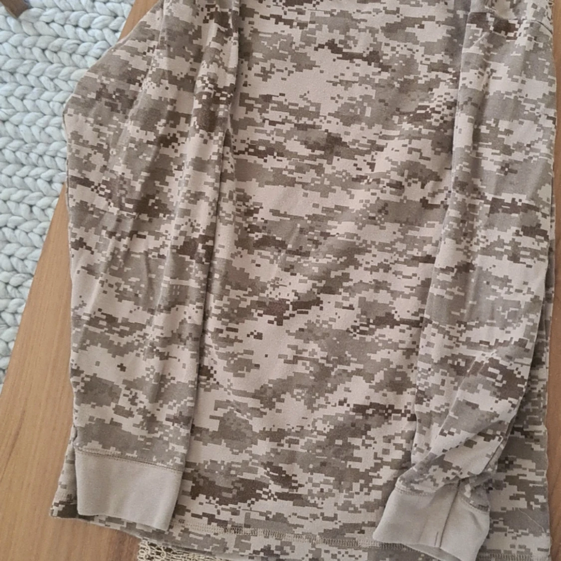 En väldigt fin hoodie  - 90