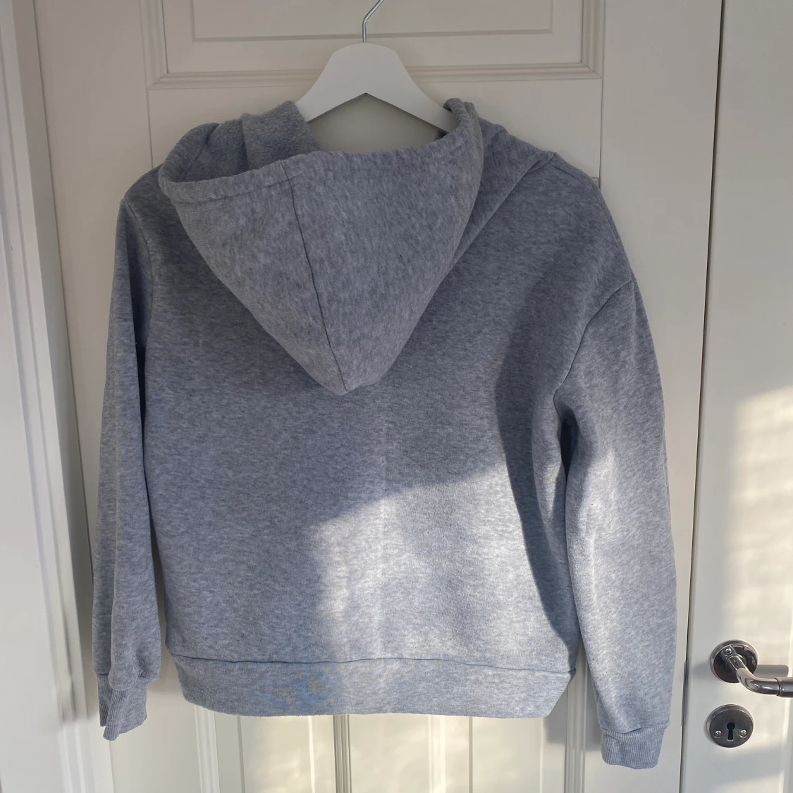 Grå zip up hoodie - 90