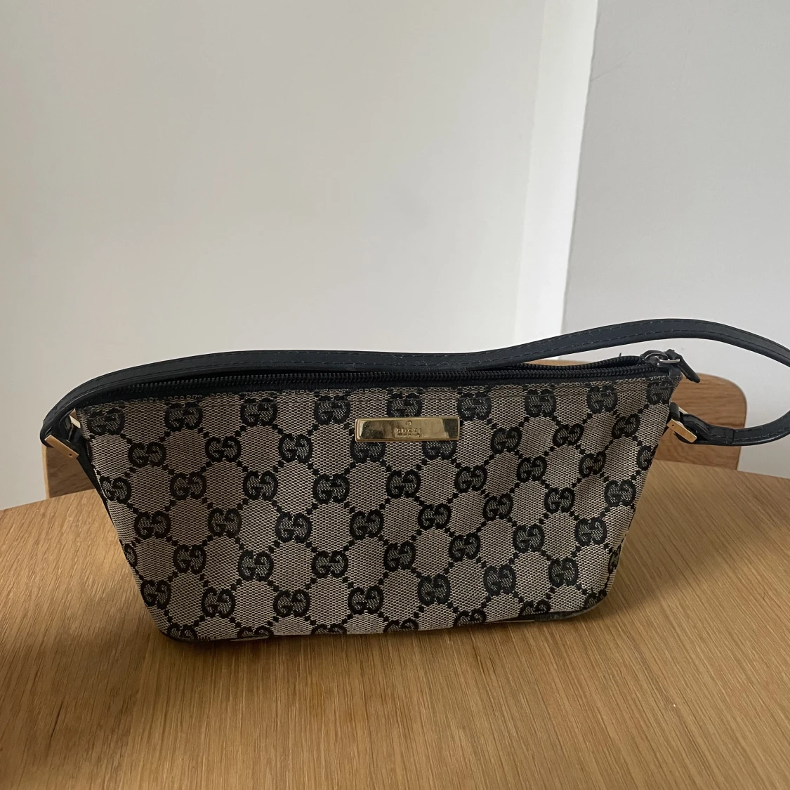 Gucci boat bag