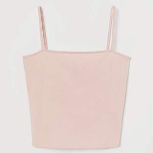 Detta är ett ljus rosa linne från H&M 30kr+frakt 