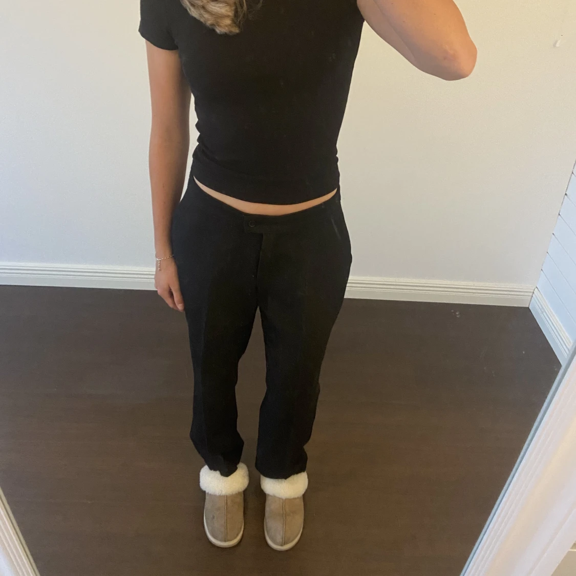 Svarta kostymbyxor  - 90