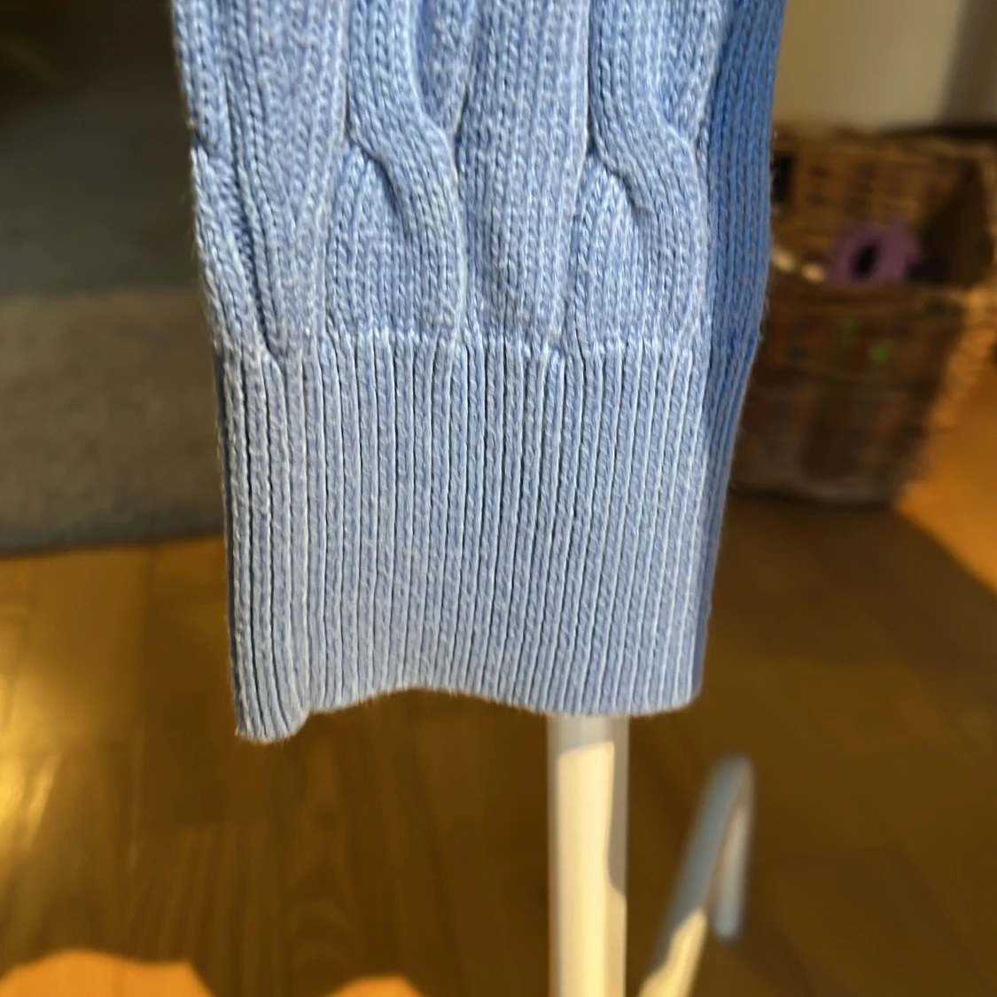 Flätad snygg tröja  - 91