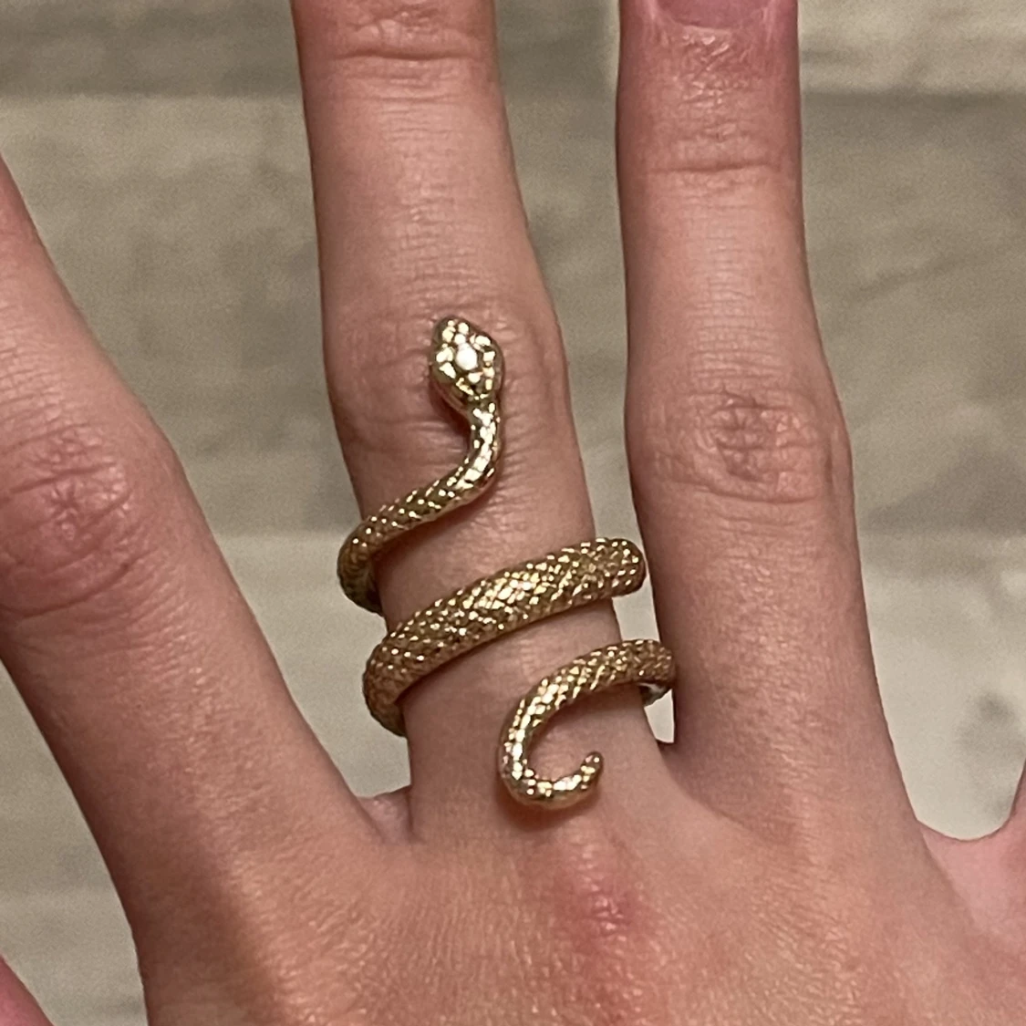 Snake ring - 90