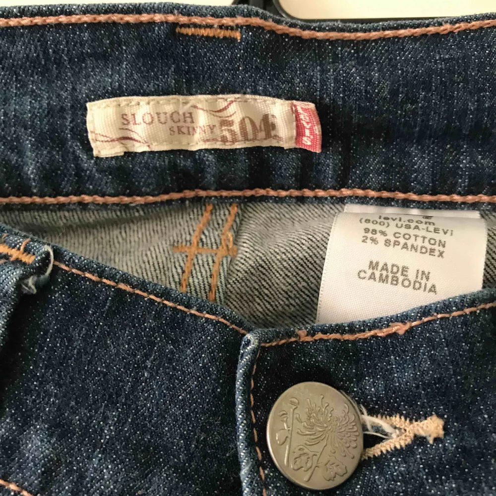 Levis modell slouch skinny 504 Hämta i Majorna eller jag kan skicka. Jeans & Byxor.