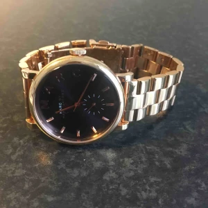  - Marc by Marc Jacobs klocka lite använd äkta så klart 