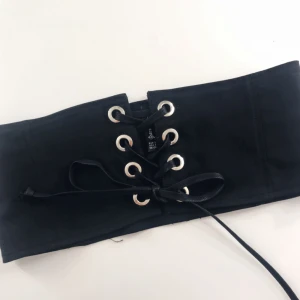  - Corsett från Stradivaruis, aldrig använd! Köper står för frakten!